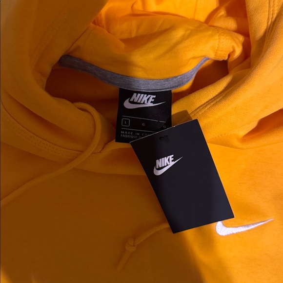 Nike Men's Bright Yellow Hoodie size LARGE - Picture 2 of 3